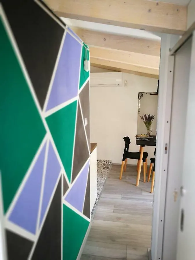 Cres Art Studio Kuning Apartment Croatia